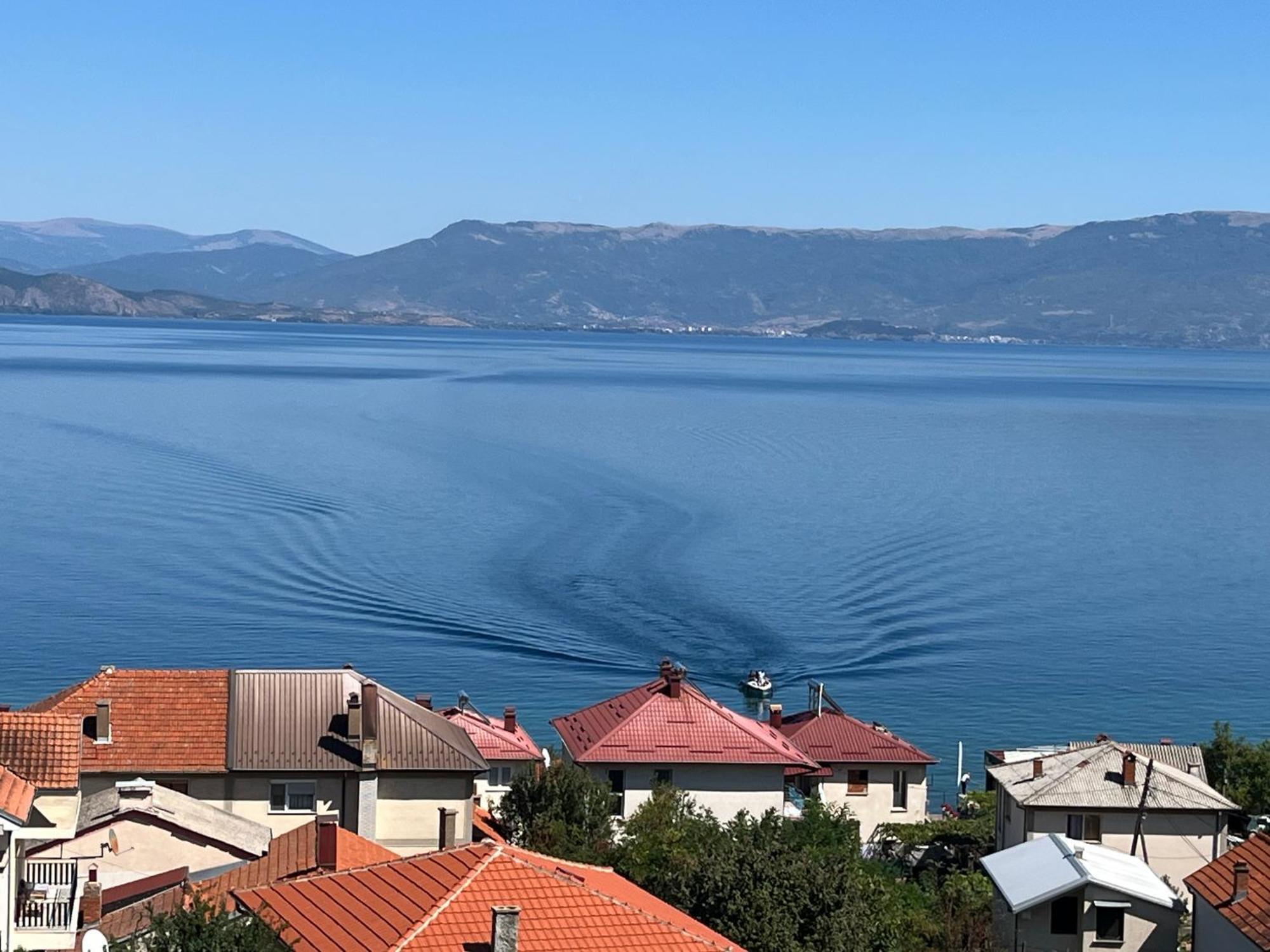 Vila Vista Magica Radozda สตรูกา ภายนอก รูปภาพ