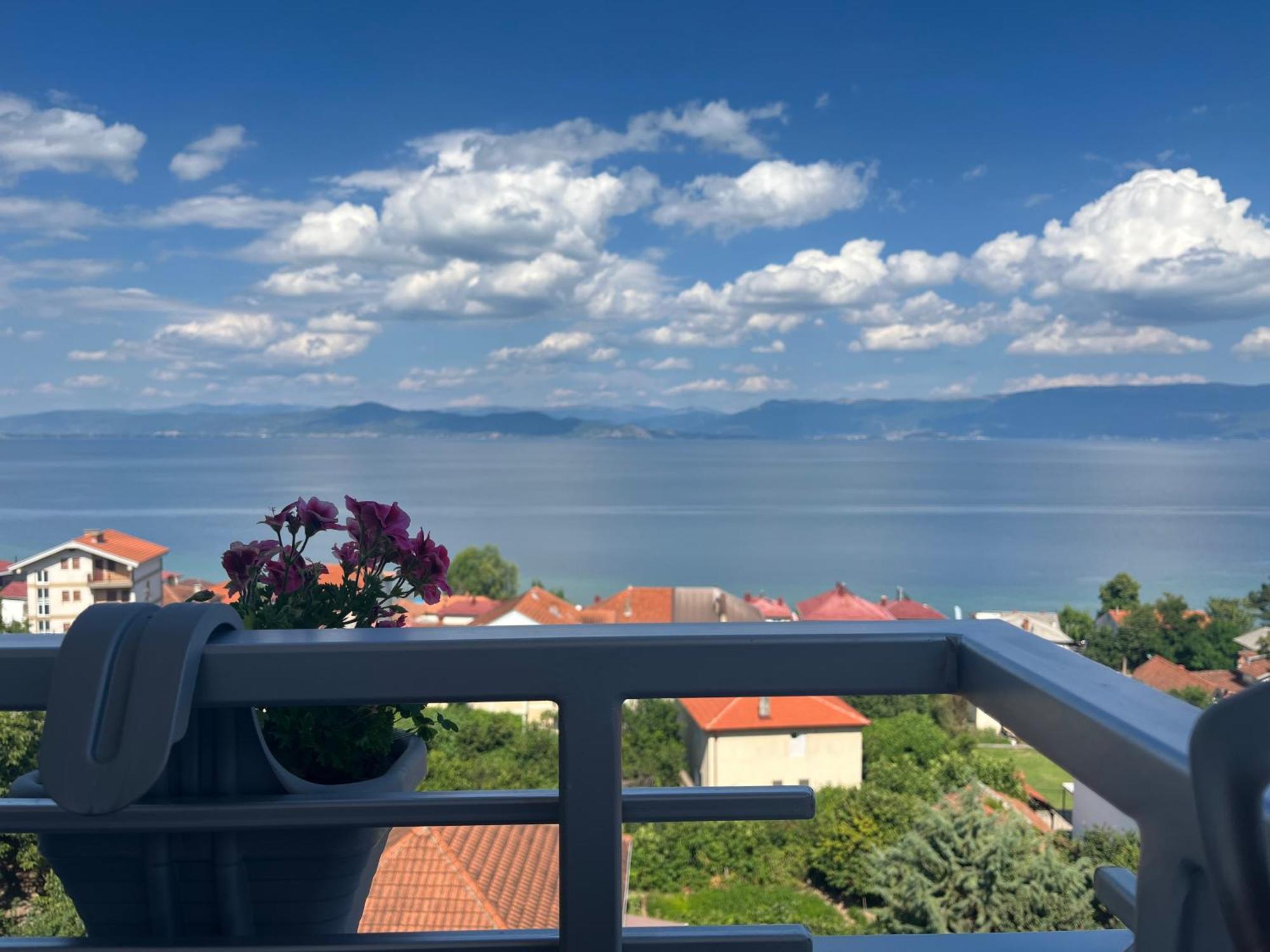 Vila Vista Magica Radozda สตรูกา ภายนอก รูปภาพ